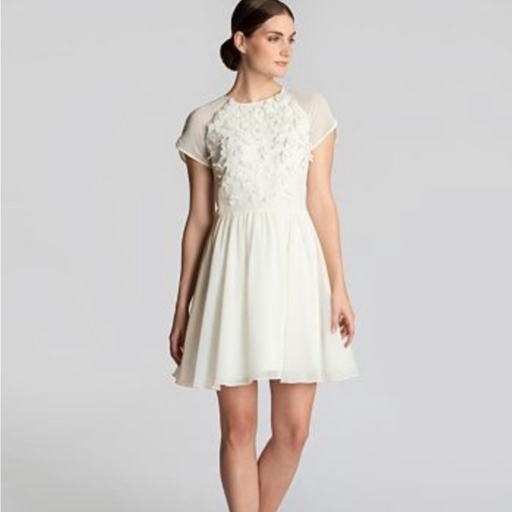 Ted Baker London Women's White Floral Applique Dress US2 RARE!
